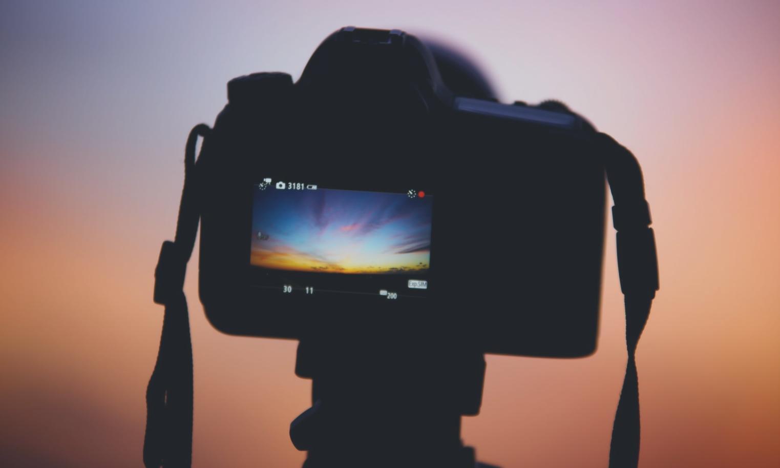 Nelineārās video montāžas darbnīca — sadarbības vide